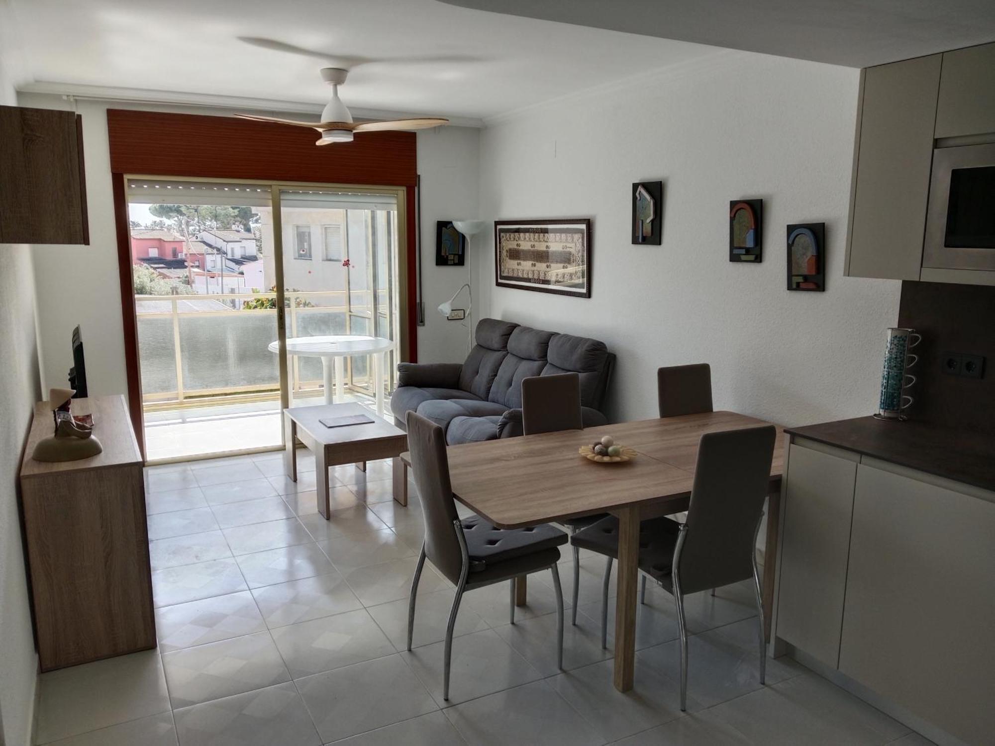 Cozzy Flat In A Quiet And Nice Area / Acogedor Apartamento En Zona Tranquila Y Agradable Cambrils Dış mekan fotoğraf